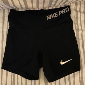 Black nike pros